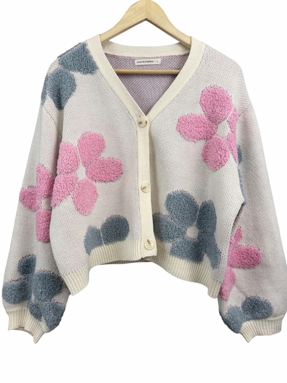 Moon & Madison Cardigan Oversized Button Up Cropped Fuzzy Floral Size Large